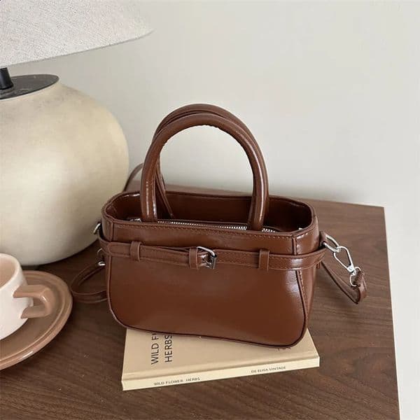 Handbag for Girls Trendy and Fashionable Korean Version Small Square Bag Versatile Texture Casual Shoulder Crossbody Bags 260519