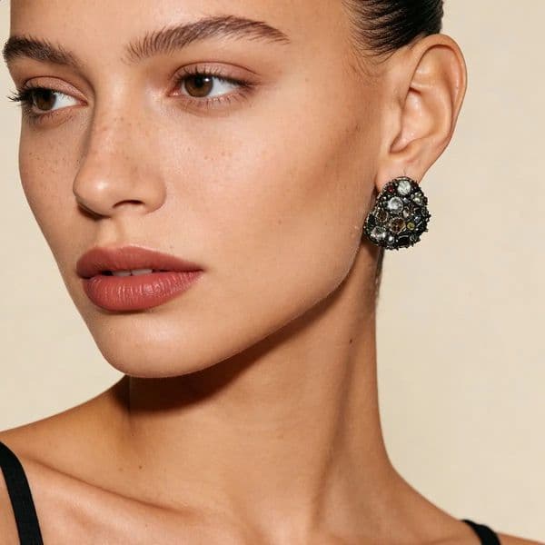 DIGADAGU Alloy Rhinestone Button Geometric Stud Earrings Simple Retro Earrings Women Party Jewelry Accessories Zaa 260516