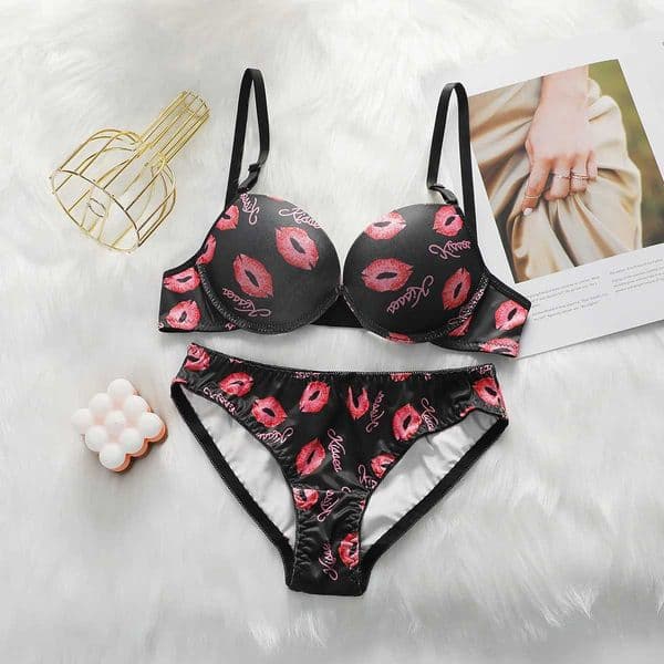 Womens sexy lip pattern lingerie set with stl rims gathered push ups breathable shoulder straps adjustable bra set A2147 Z260519