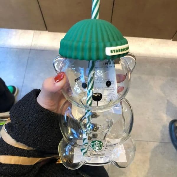 Luxury Designer Decor Free Shipping In Stock room Straw Cute Transparent Tumbler With Hat For Iced Coffee Cold Drink Gift Glass Bear Cup Dec 020