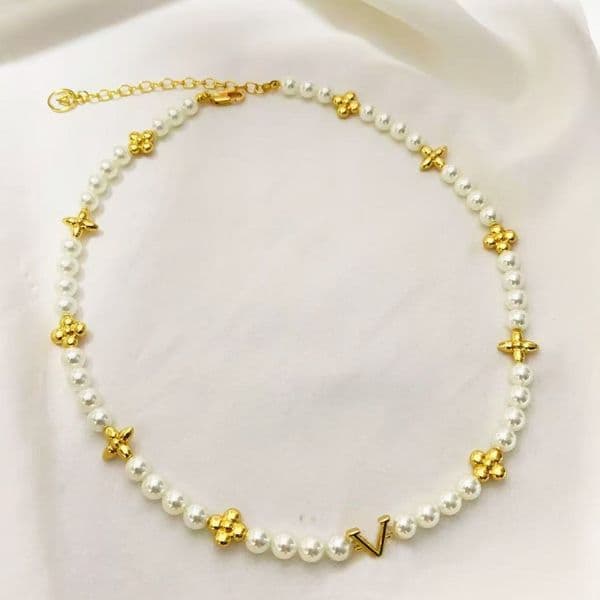 Luxury 18k gold clover letters designer necklace choker for women brand pearl Chain necklaces jewelry L260526