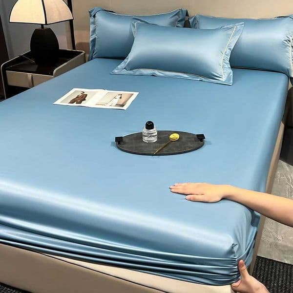 Soft Satin Fitted Bed Sheet with Elastic Bands Ice Silk Mattress Cover Non Slip Machine Washable 90/120/140/160/180/200cm T260520