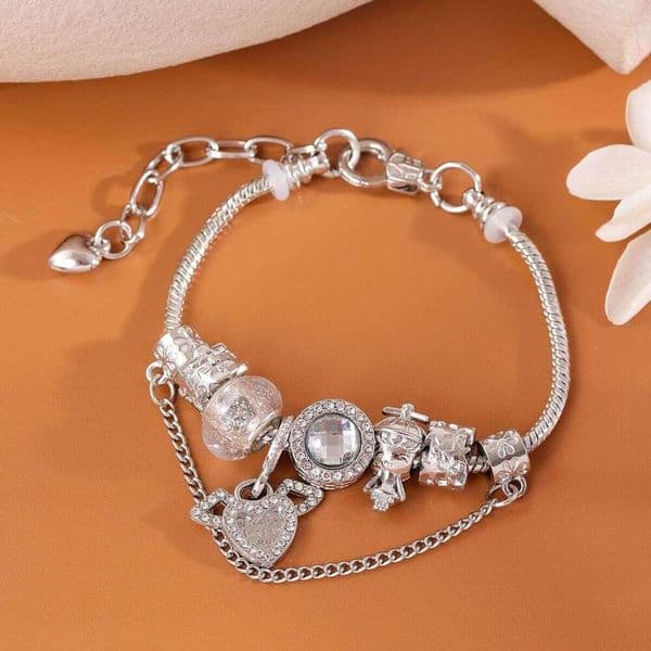 Dreamcatcher Heart Star Bracelet, Unique Design From Instagram, Super Fairy-Like, Fresh And Beautiful, Versatile For Summer
