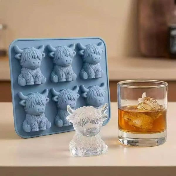Monster Ice Molds selling Large Tray Mold Consumes Cow 260520