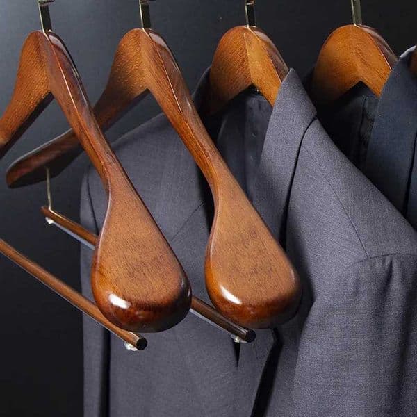 Multifunctional Coat Hanger Wooden Retro Wide Shoulder Flocking Rod Clothes Drying Support Bedroom Closet Wardrobes Organizer C260520