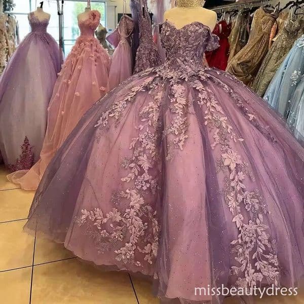 Lavender Quinceanera Dresses Off Shoulder Lace Floral Appliques Ball Gown with Glitter Crystal for Sweet 15 Birthday Prom