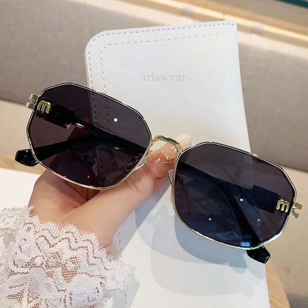 miud Sunglasses New Fashion Polygonal Sunglasses Men and Women Trend Metal Large Frame Sunglasses Outdoor mirror Sunscreen Ultraviolet Glasses 3f1