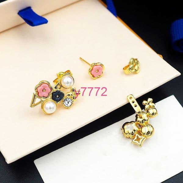 Luxury Jewelry Stud Earring Pearl earrings Flower Earring Jewelry gifts jewelry With box