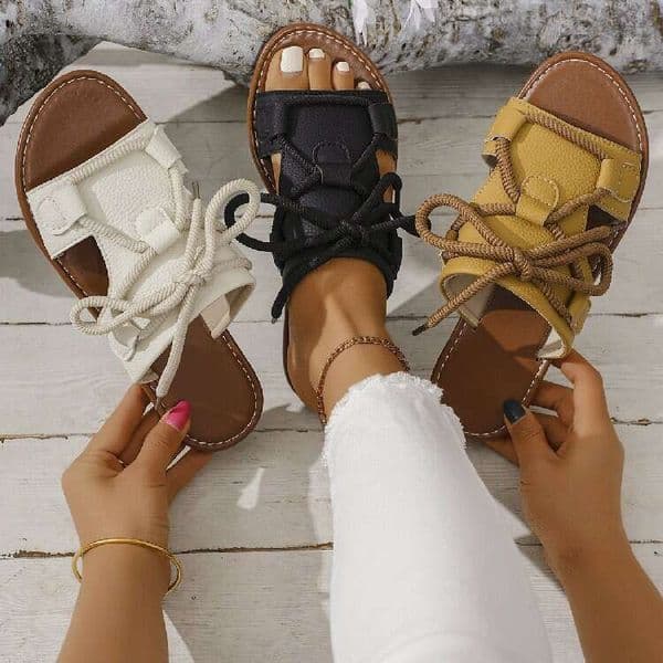 Summer cross-border flat-soled beach women, new model, large size, strap-on soft-soled sandals for foreign trade