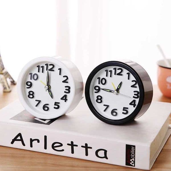 Square Round Alarm Clock Small Silent Table Alarm Clock Wake Up Clock Battery Powered Portable Alarm Clock C260520
