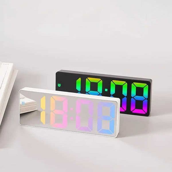Voice Control Color Digital Alarm Clock TEMP Date Display Night Mode Snooze Table Clock Anti-disturb Function 12/24H LED Clock C260520