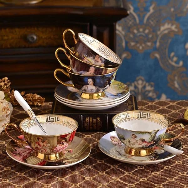 Gilded Coffee Cup Set Porcelain Tea Sets y Gift Bone China Ceramic Cafe Wedding Decoration Drinkware 260520