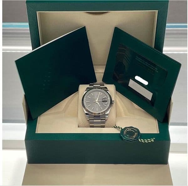 Luxury Wristwatch Automatic 2026 41mm Rhodium Dial Stainless Steel Box Booklet on the official website Grey