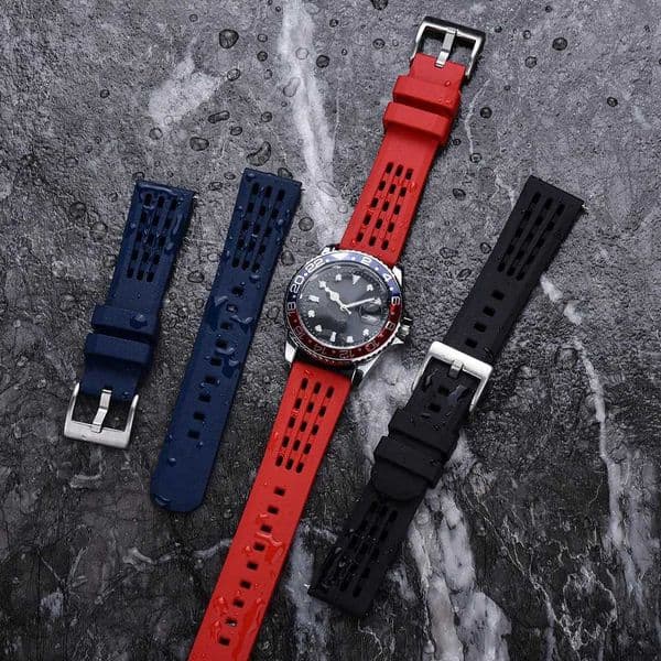20mm 22mm Quick Release Premium Grade FPM FKM Rubber Watch Strap Porous Structure Design DurableComfortable Sport Wristband L260520
