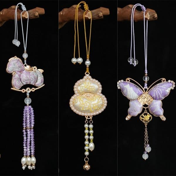 Designer New Chinese Intangible Cultural Heritage Imitation Song Brocade Cheongsam art Placket Ancient Style Tassel Accessories Forbidden Hanging Ornament 17