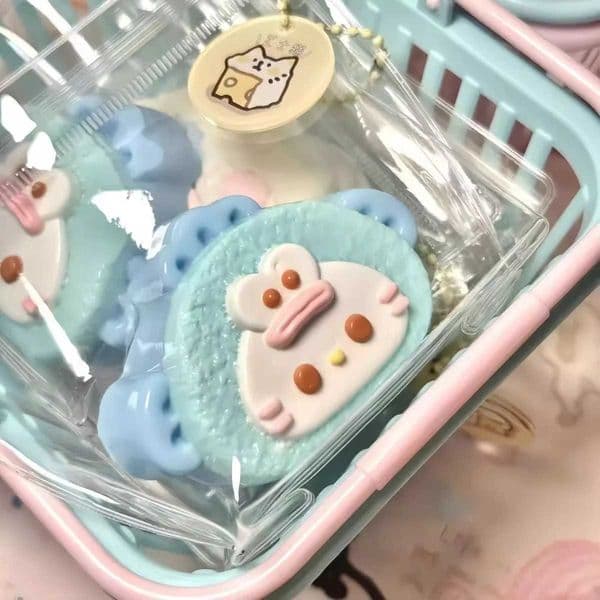 Hangyodon Kitty Anime Pinching Cute Slow Rebound Decompression Toy Cement Sense Squeeze Toys Gift for Boy Girl Children M260521