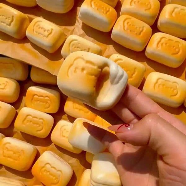 Squishy Simulated Milk Bread Slow Rising Toy - Super Soft Sensory Fidget for Stress Relief Anxiety Gifts for Kids Adults M260521