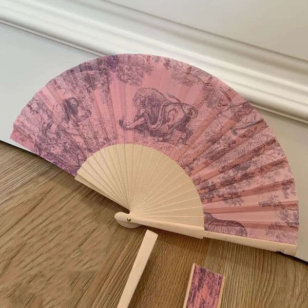 Designer Bamboo Folding Great Favor VIP Hand Dance Fan Summer Festival Party Wedding Gift Prevent Heatstroke Reduce Temperature
