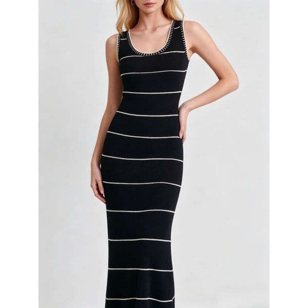 Elegant Women Knit Tank Maxi Dress Black White Contrast Stripe U-Neck Sleeveless Bodycon Long Dress for Office & Daily Wear High Waist Chiffon