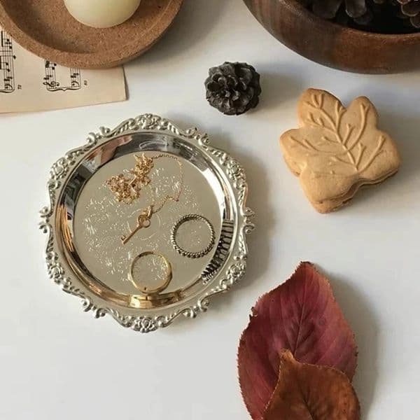 Round Metal Tray Fruit Cake Dessert Trays Jewelry Dish Earrings Necklace Ring Storage Plates Display Bowl Decoration Sauce 260520