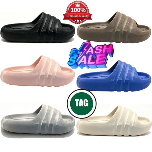 EVA slides new soft and protective foot sandals Buyers select local warehouse designers' slippers men's and women's slippers, clogs sandals Bread slippers Cloud sandal