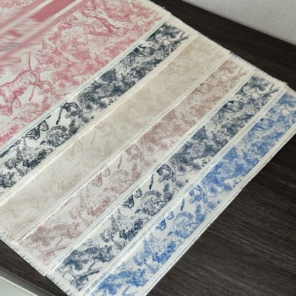 Waterproof Cotton-Linen Dining Table Cloth with Heat Retention Non-Slip Design