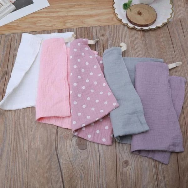 5pcs Baby Infant Towel 23x23cm Muslin Handkerchiefs Two Layers Wipe 2 Layer Gauze Washcloths 260520