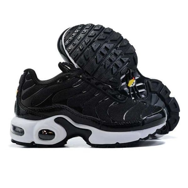 2026 New Designer Kids Shoes Boys Girls Children Yellow Sea Triple Black outdoor White Green Silver Purple Athletic Trainers Outdoor Sneakers Free Shipping 02