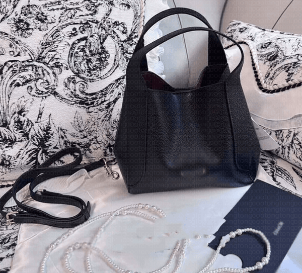 2026 Koujia's new autumn and winter Hadley Hobo21 vegetable basket versatile one-shoulder cross-body hand-held bucket bag for women D5521