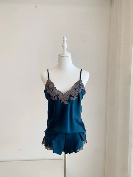 2026 Spring and Summer Light Luxury Ice Silk Lace Pajamas Set, Two-piece Set with Strap Top and Shorts, Summer Cool and Comfortable Home Wear