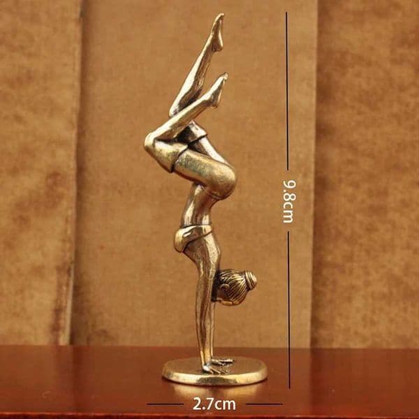 1Pcs Small Brass Yoga Headstand Beauty Statue Unique Desktop Miniature Figurine for Home Enhancement L260521