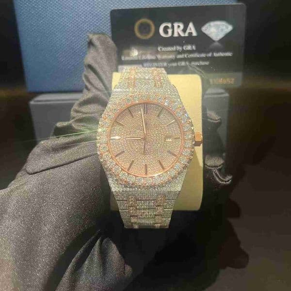 This moissanite watch very popular both men women of success It is suitable for daily wear in hip-hop and rock styles Through testing