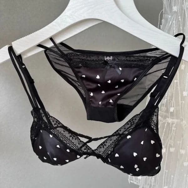 French Style Sweet Triangle Cup Lingerie Set Women Satin Lace Wireless Small Bust Gathered Thin Fabric Sexy Soft Underwear SXL 260521