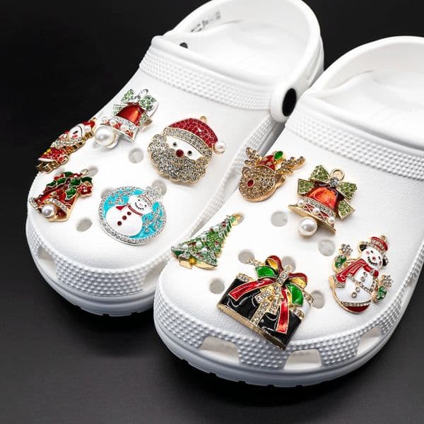 Christmas Metal Shoe Charm Santa Snowman Reindeer Bell Tree Rhinestone Holiday Shoe Decoration