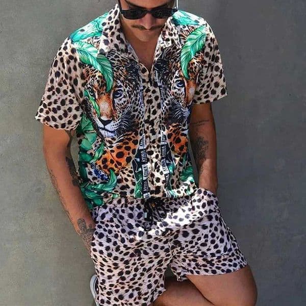 2024 Summer Mens Fashion Leopard Print Short Sleeve Shirt And Shorts Set Beach Style T Shirt Breathable Shorts Two Piece Set Q260521
