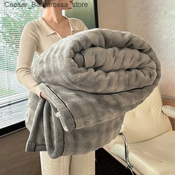 Warm Winter Blanket Milk Velvet Fleece Flannel Soft Thick Plush Blankets for Bed Sofa Single Double Couple Size Fluffy BedspreadL260521MFH9