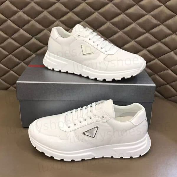 New casual top layer cowhide splicing mesh breathable triangle logo sports shoes fashionable men's trend versatile breathable running shoes c1