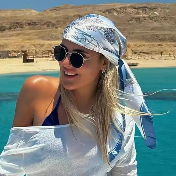 1pc Women's Elegant Floral Printed Square Hijab Women Luxury Fashion Sunscreen and Dustproof Kerchief Head Scarf ddmynov