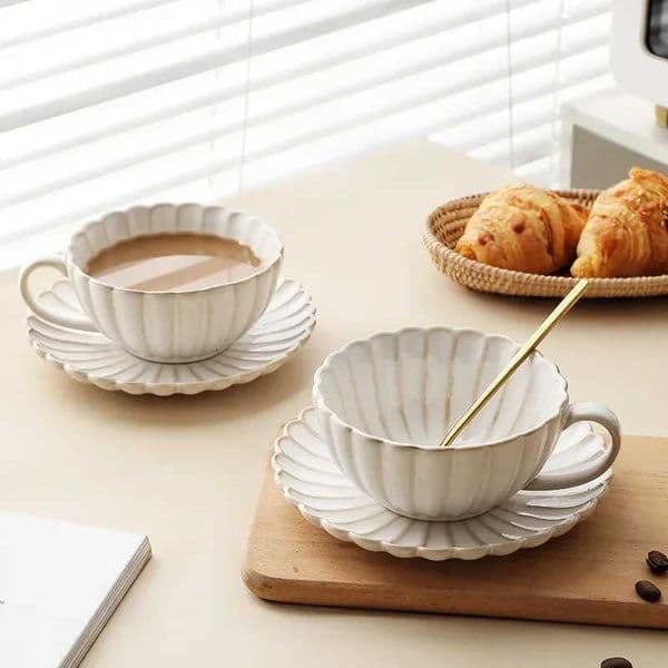 1Set Classic Teacup and Saucer Coffee Mug and Saucer Plate Drinking Cups for Breakfast Afternoon Tea Summer Winter DrinkwareT260522
