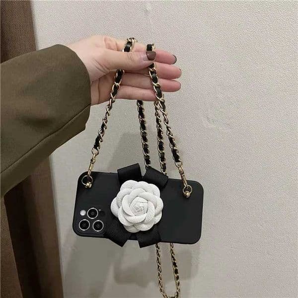 rose silicone phone case for iphone 16 15 14 plus 13 12 11 pro max cover Luxury Anti drop funda Lanyard pearl bracelet casesJ260522
