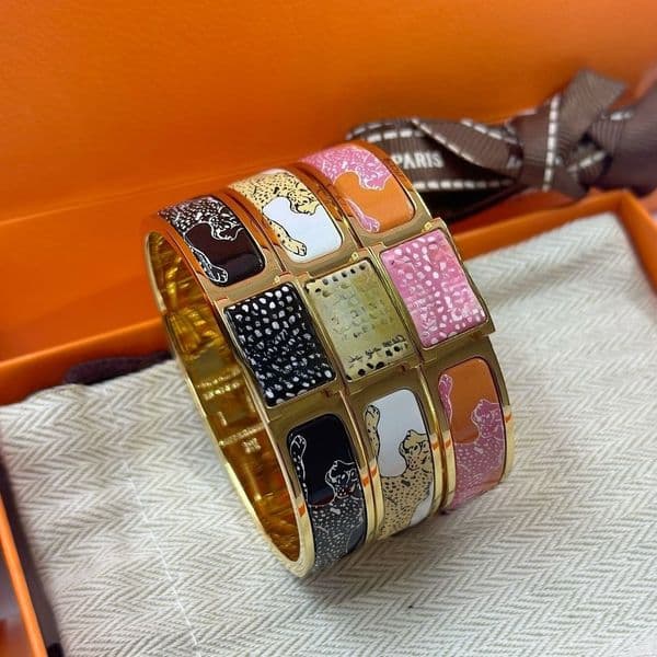 Bracelet Designer Womens Bracelet 18K Gold Bracelet Mens Bracelet Bangle Stainless Steel Gift High Quality Jewelry 12 Mm Wide