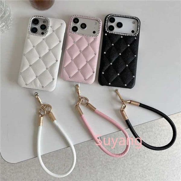 Luxury Rhinestone Plaid PU Leather Phone Case Anti-Fall For iPhone Air 17 Pro Max Case 16 Plus 15 14 13 Hard Cover Gift BraceletJ260522