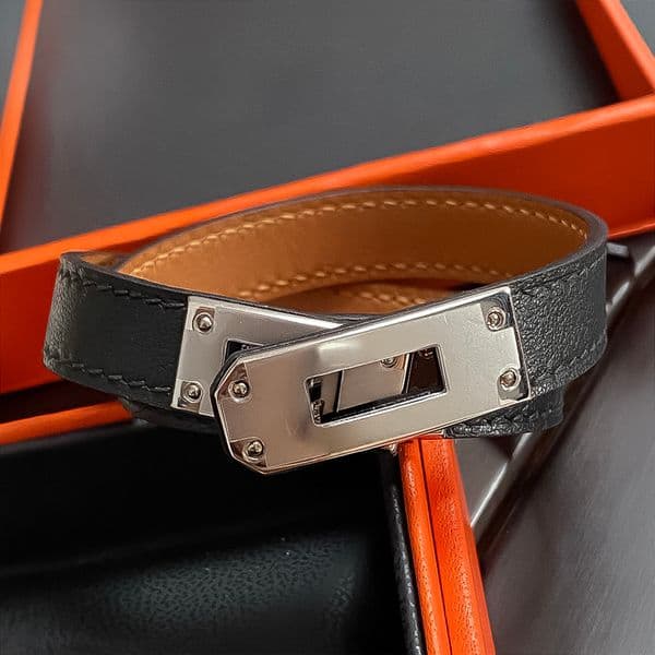 Designer Bracelet for Women Stainless Steel 18K Gold Plated Bangle Wide Leather Bangles Luxury Jewlery Designer for Women Sparkling Free Shipping Buy One Get One