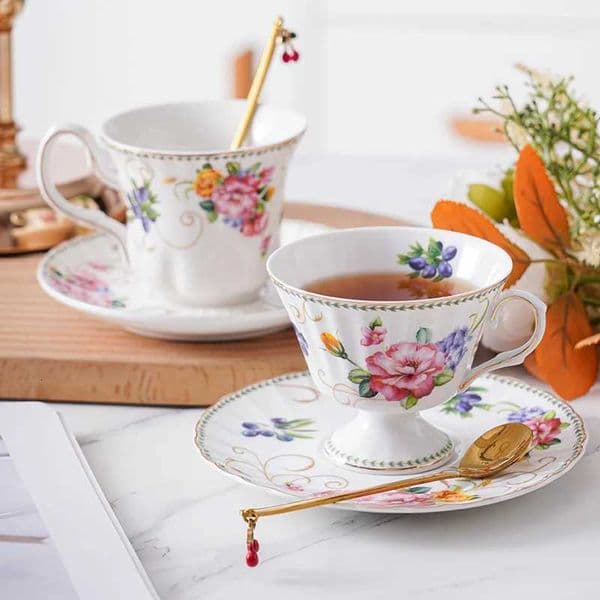 British Flower Rose Coffee Cup Plate Set Ceramic Tea Cup English Afternoon Tea Mug Home Office Mug GiftT260522