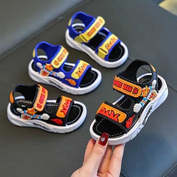 Boys Summer Sandals Anti-Slip Soft Bottom Velcro Casual Beach Shoes Girls Baby Shoes Comfortable PVC Material Easy to Wear C260522