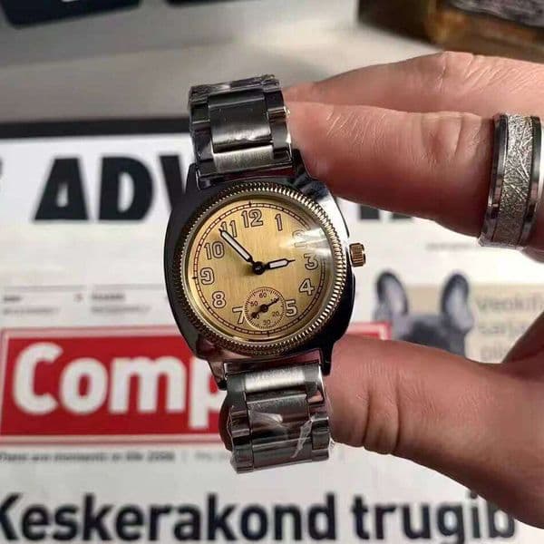 Waterproof Y2K Watches for and Women Japanese Retro Luminous Men Wristwatch Premium Stainless Steel Quartz Watch 26Y0523