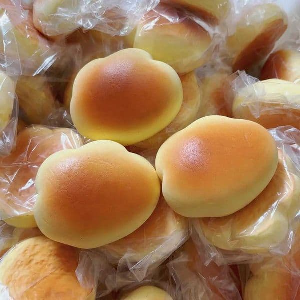 Squishy Caramel Cloud Bread Slow Rebound Squeeze Toys Pinch Decompression Fidget Toy Squishy Stress Relief Toys for Adults Z260523