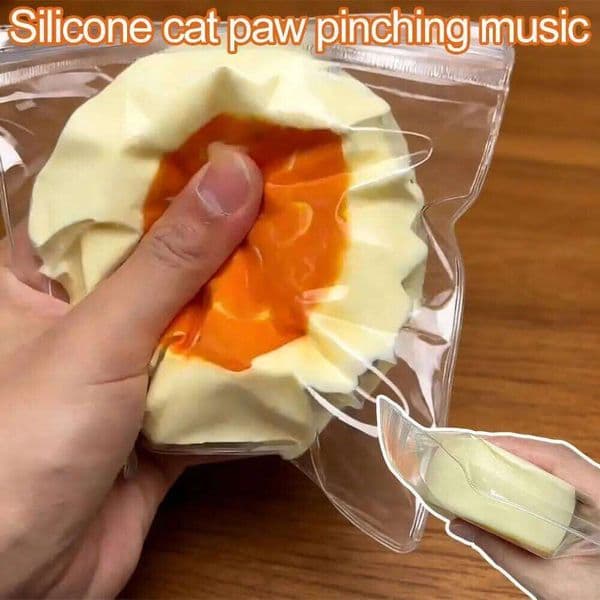 Silicone Cat Paw Fun Cheesecake Textured Stress Relief Sticky Bag Food Bread Slow Rebound Girls' Squeeze Toy 26Y0523