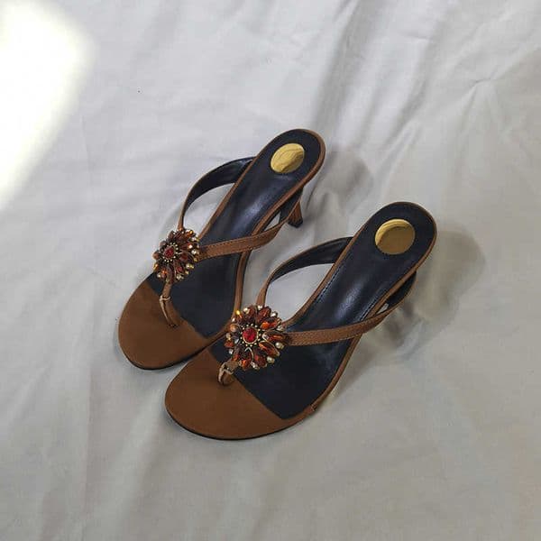 2025 New Flip-Flop Sandals with Rhinestone Flowers High Heel Thong Sandals Casual Womens Fashion Shoes X260522