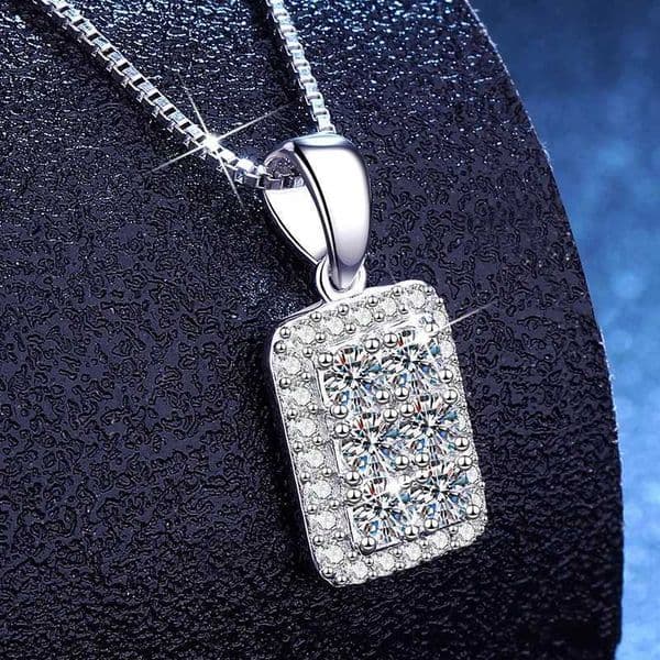 100 18K Real Platinum PT950 moissanite necklace full of diamonds sparkling simple light luxury pendant clavicle chain Q260523